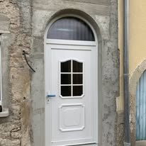 Menuiserie porte d'entrée