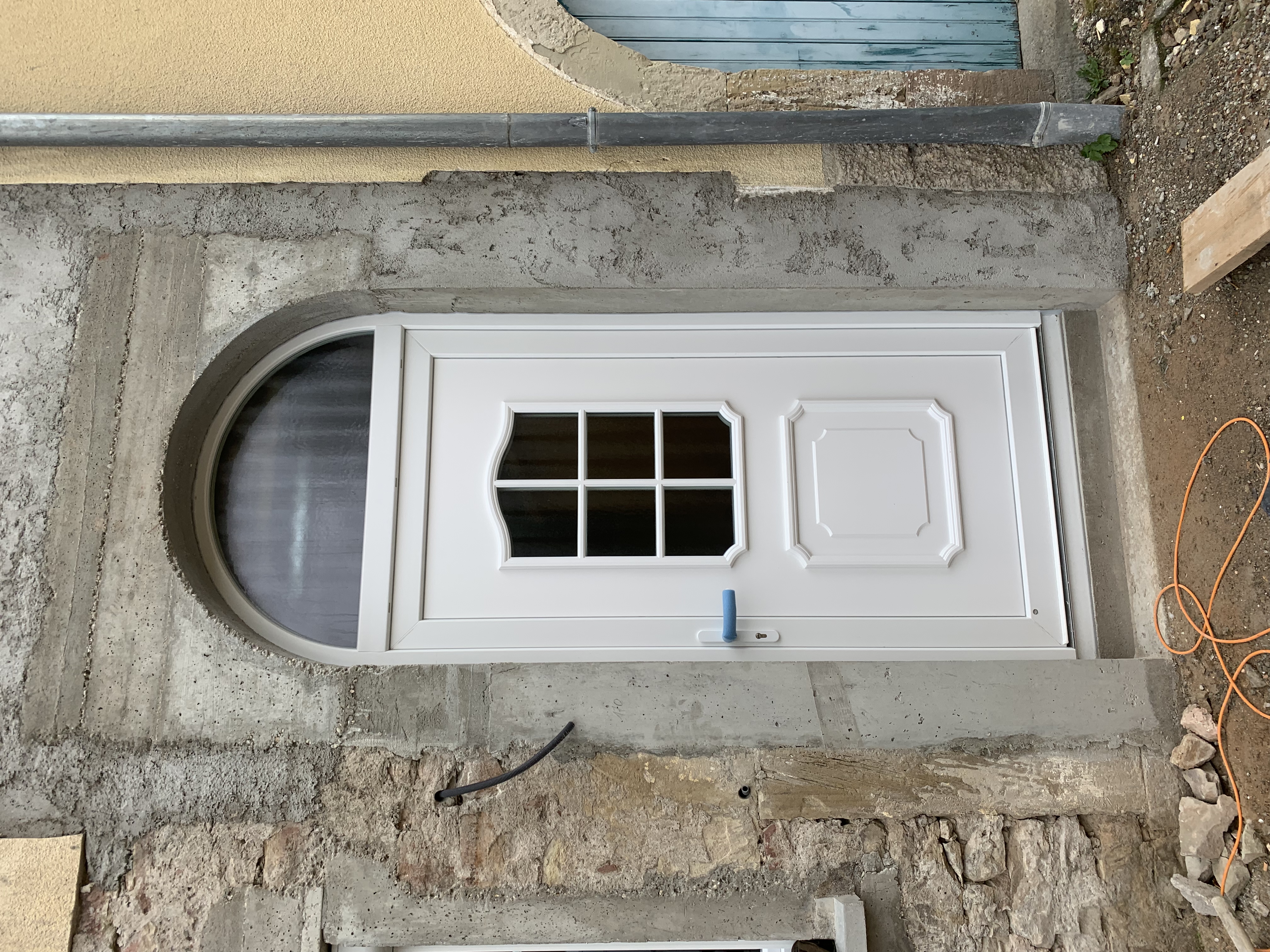 Menuiserie et pose de portes par Ets Poirier